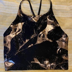 Old navy crop top with built in bra. Size large